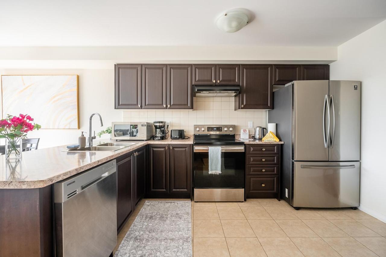 New 3Br Townhouse, Minutes To Niagara Falls And Brock University By Globalstay Thorold Kültér fotó