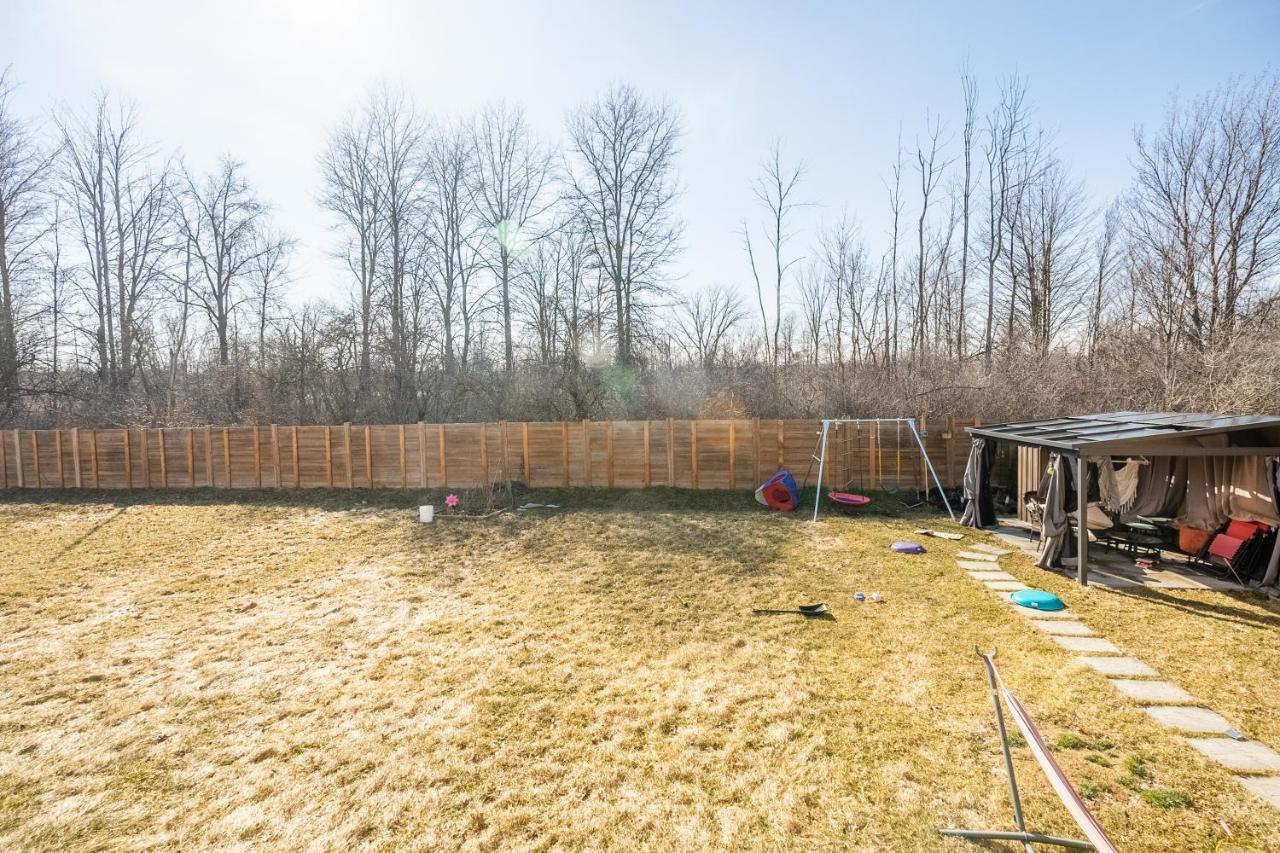New 3Br Townhouse, Minutes To Niagara Falls And Brock University By Globalstay Thorold Kültér fotó